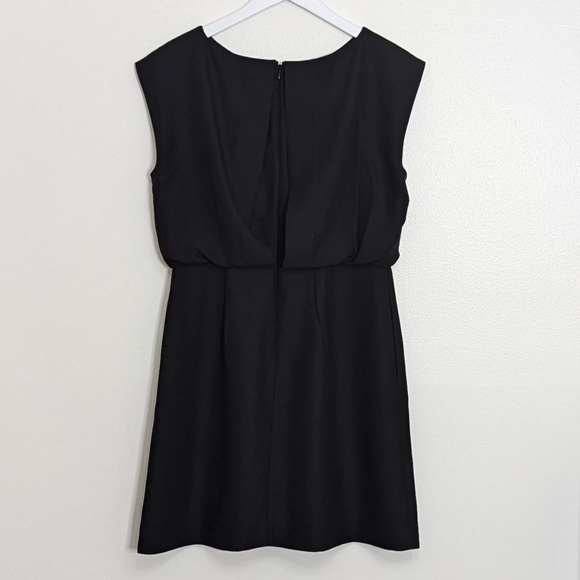 Banana Republic Dress 4 Black Petite Shift Drape Back Basic Minimalist - Picture 8 of 8